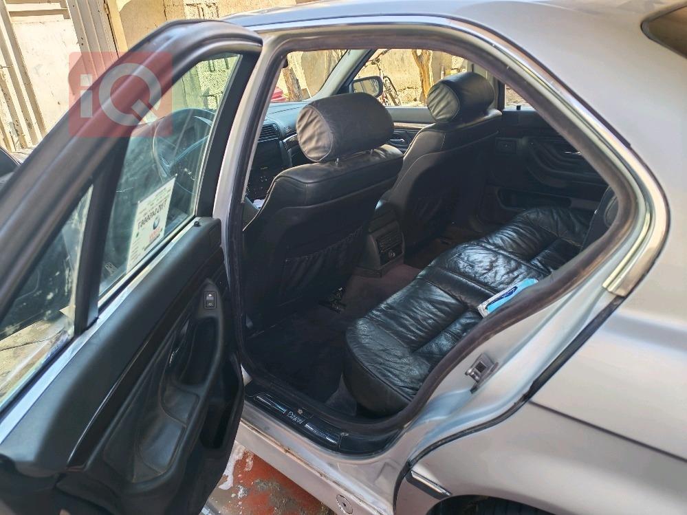 بي ام دبليو الفئة 7